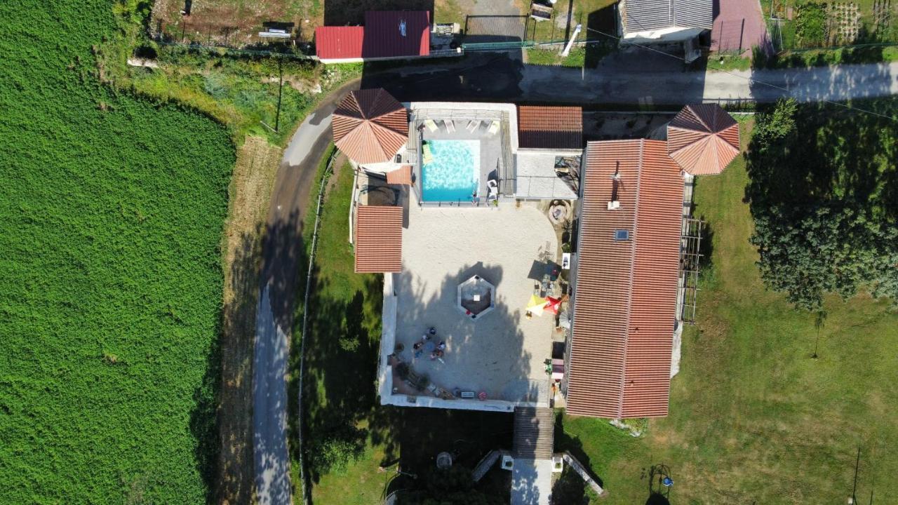 Tour De Charme Atypique Hotel Beauregard-l'Eveque Kültér fotó
